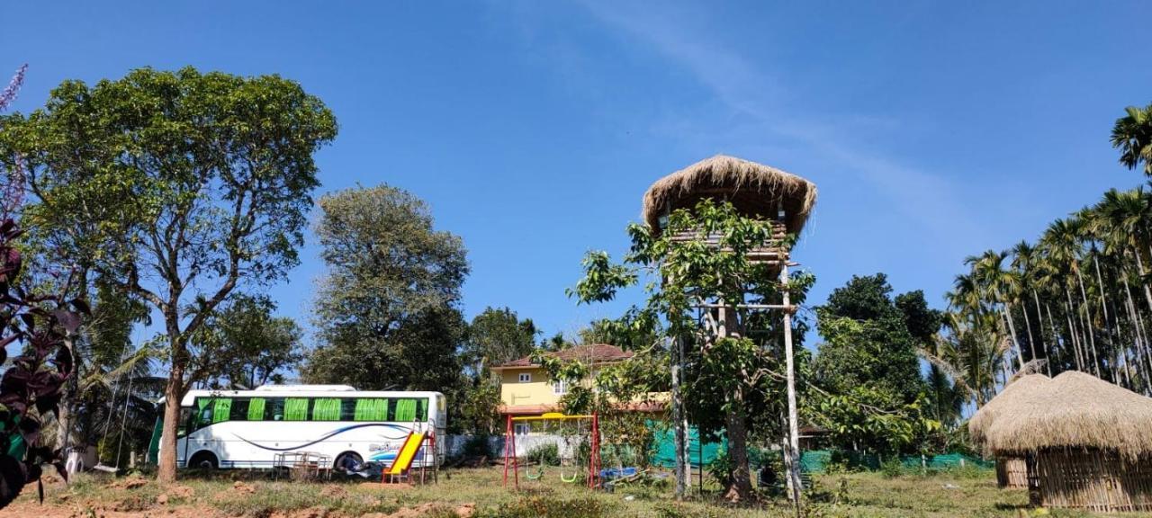 Three Roots Holiday Home Resort Sultan Bathery Exterior foto