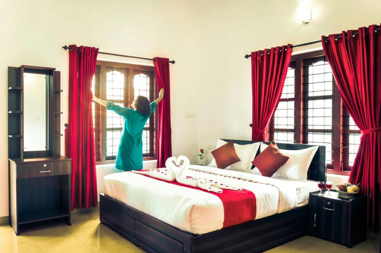 Three Roots Holiday Home Resort Sultan Bathery Exterior foto
